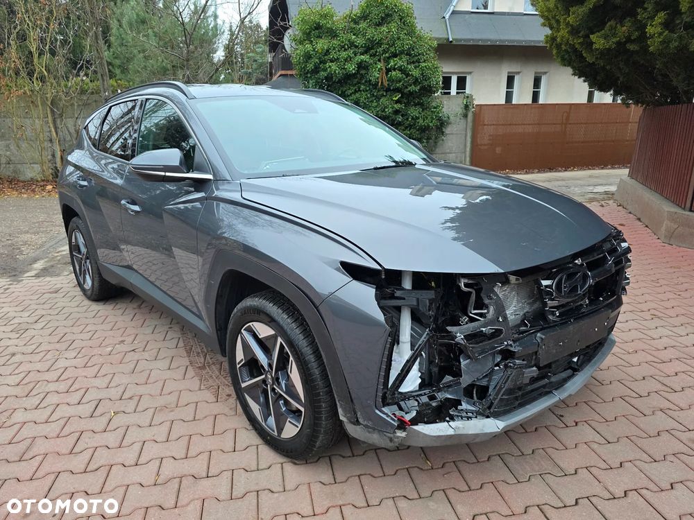 Hyundai Tucson 1.6 T-GDi HEV Smart 2WD - 7