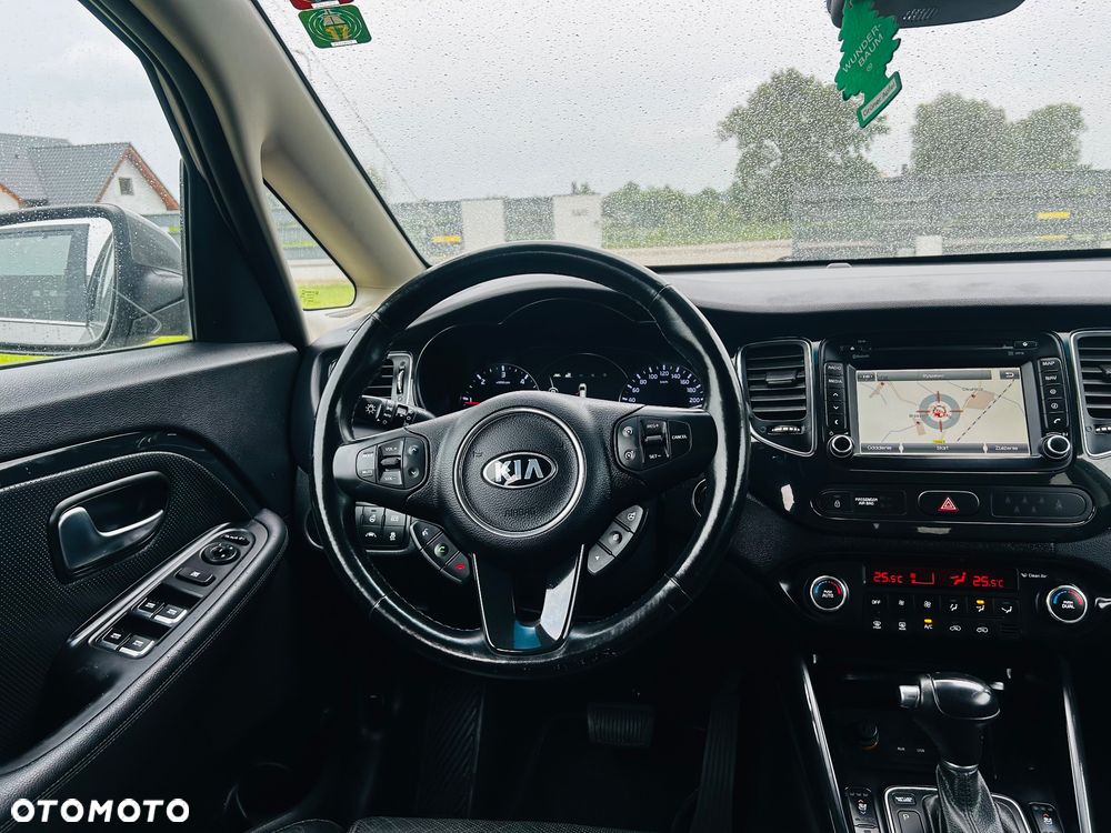 Kia Carens 1.7 CRDi XL 7os - 18