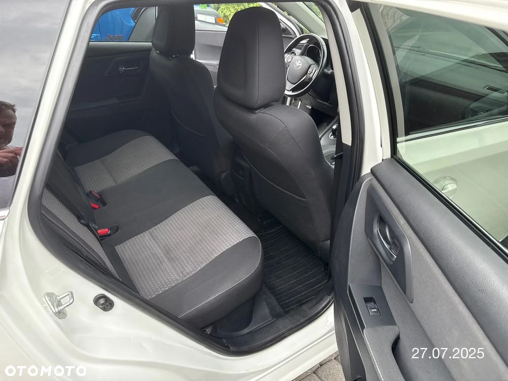 Toyota Auris - 8