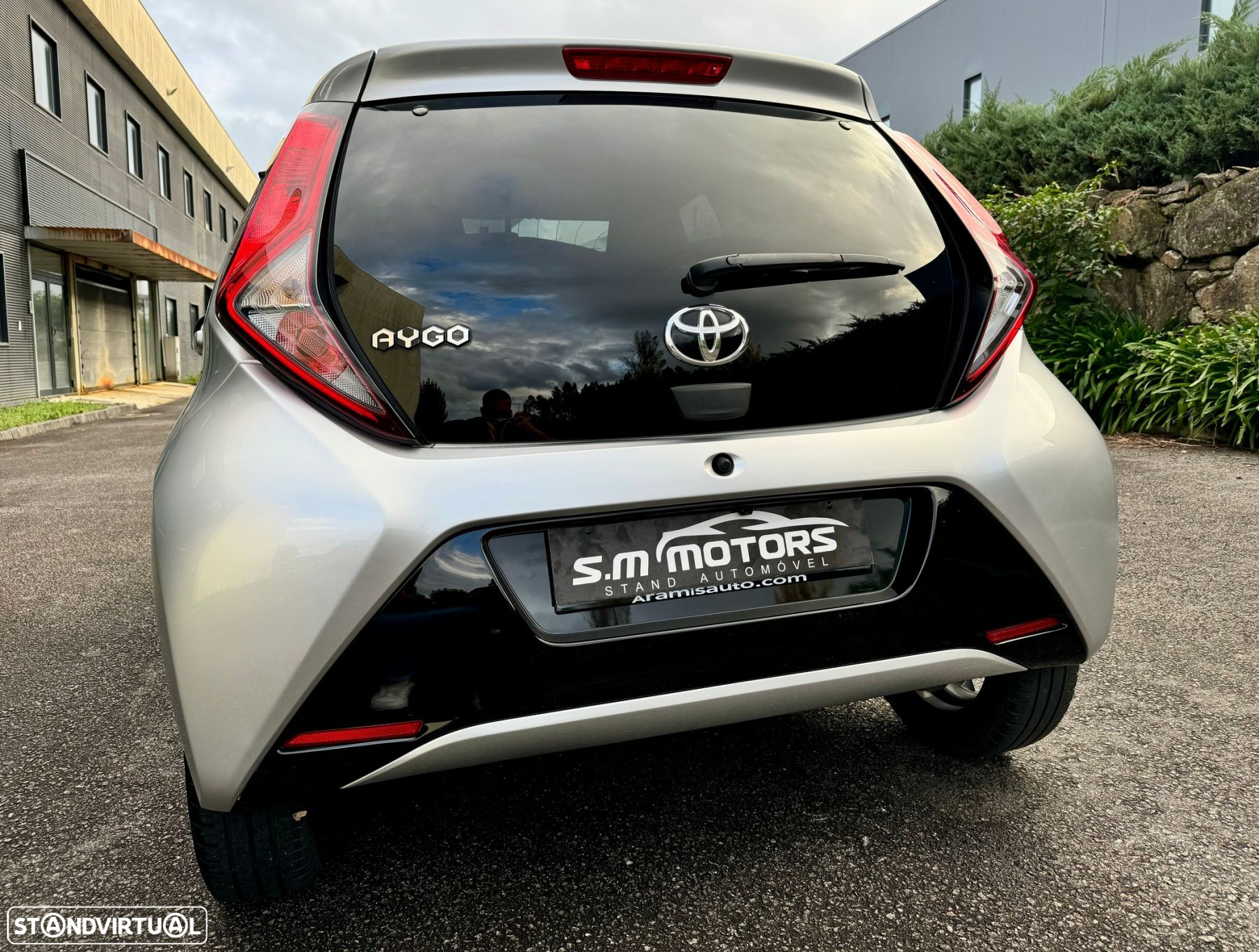 Toyota Aygo 1.0 X-Play Plus - 11