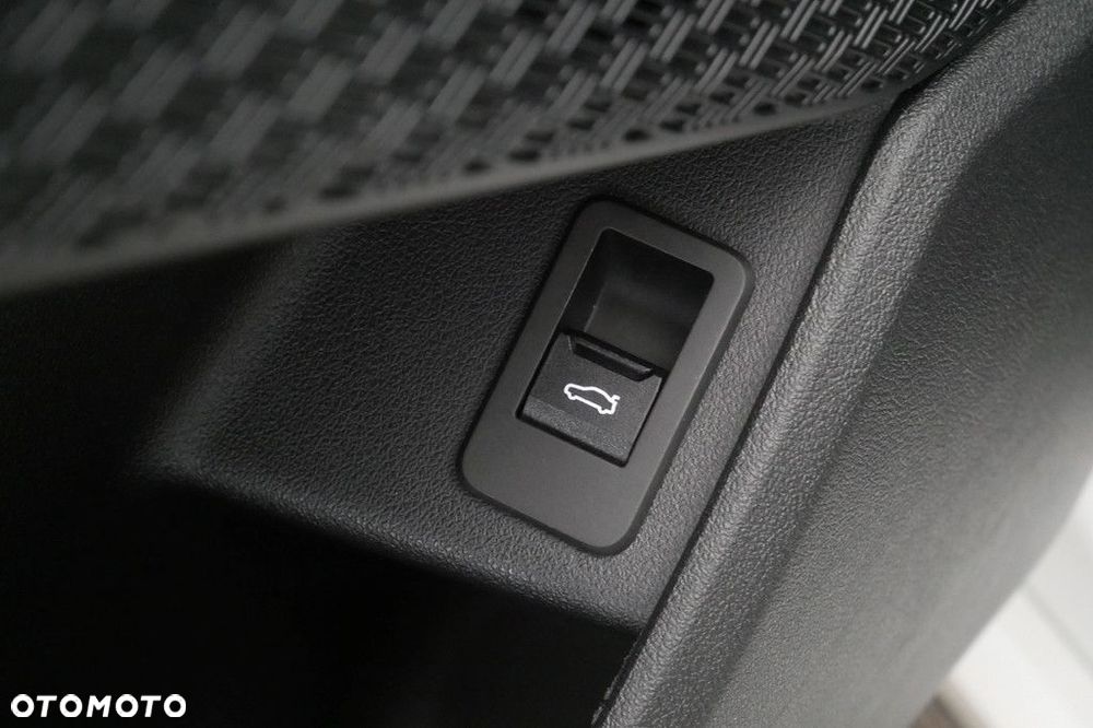 BMW Seria 2 - 18
