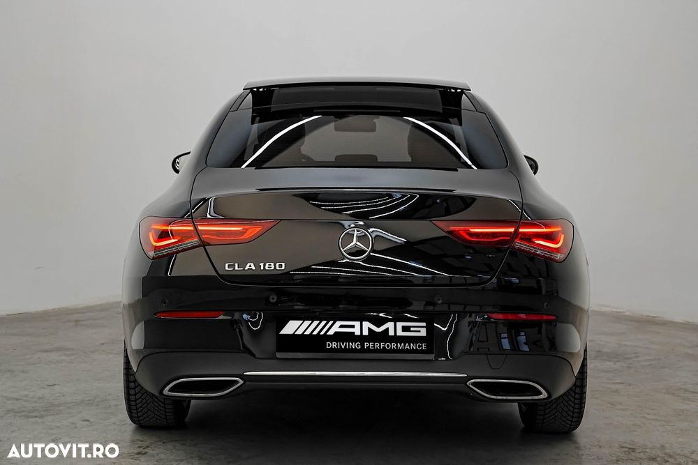 Mercedes-Benz CLA 180 - 4