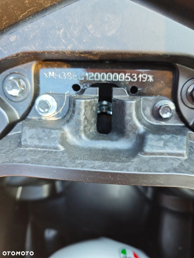 Yamaha NMAX - 9