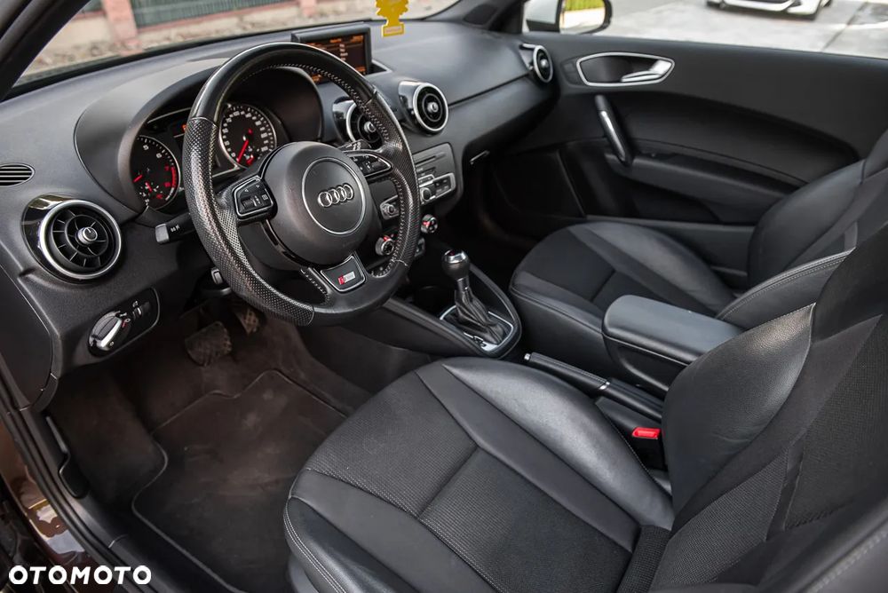 Audi A1 1.4 TFSI S tronic S line Sportpaket - 15