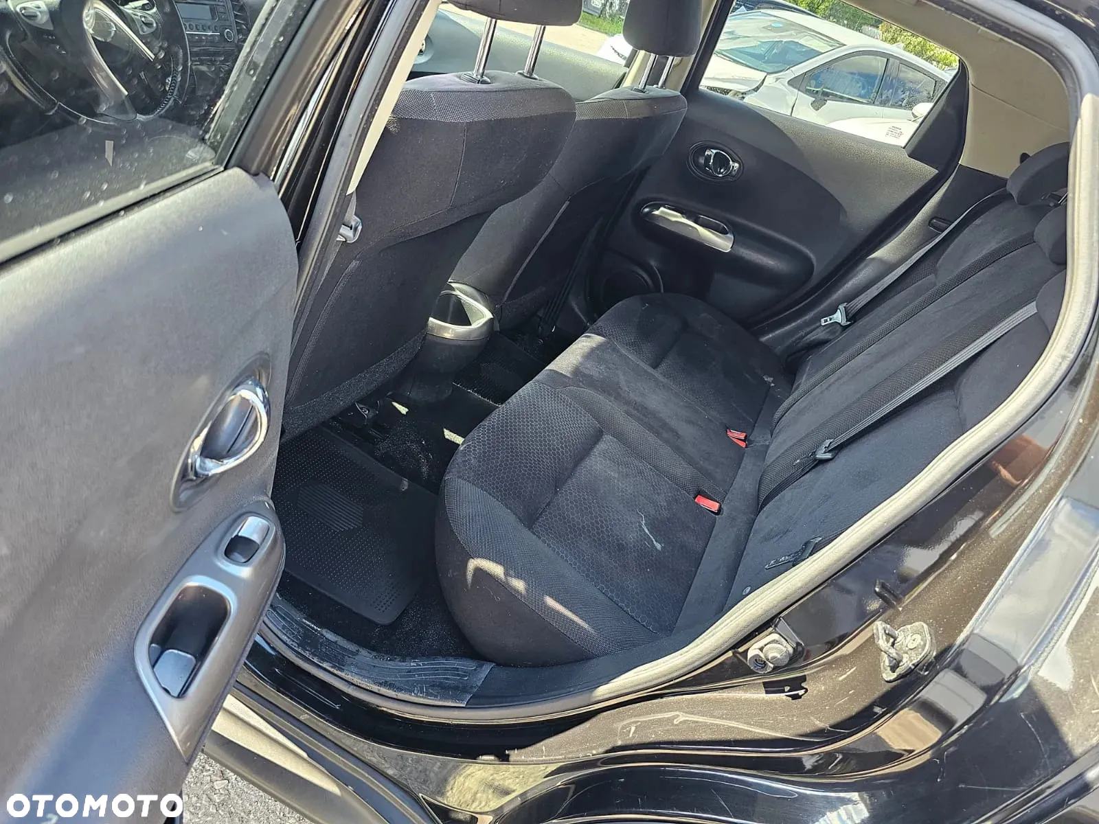 Nissan Juke 1.5 dCi N-Vision - 14