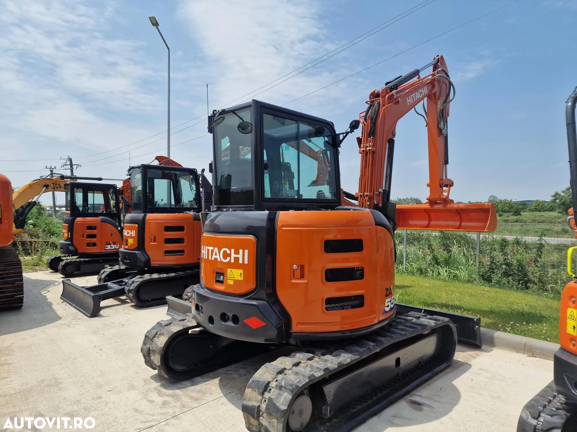 Hitachi ZX55, 5,5 tone, Cupa excavare+cupa taluz, inst picon, AC, Senile 90% ok, Computer de bord in limba romana, CA NOU, posibilitate leasing 4 ani-PROMOTIE 57900 EUR+Tva - 32