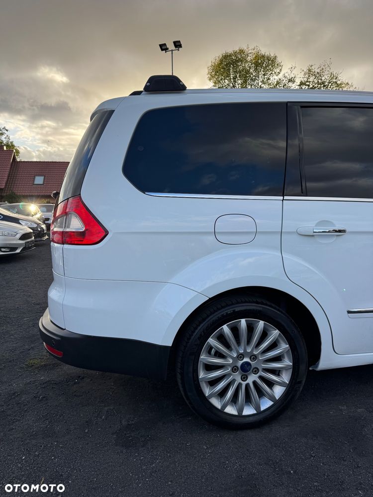 Ford Galaxy - 11