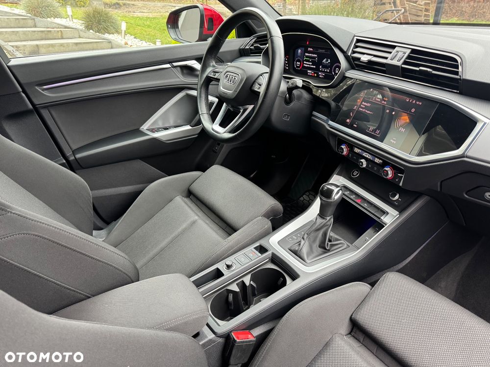 Audi Q3 40 TDI Quattro S Line S tronic - 22