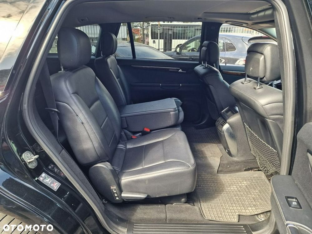 Mercedes-Benz Klasa R 350 CDI L DPF 4Matic 7G-TRONIC - 30
