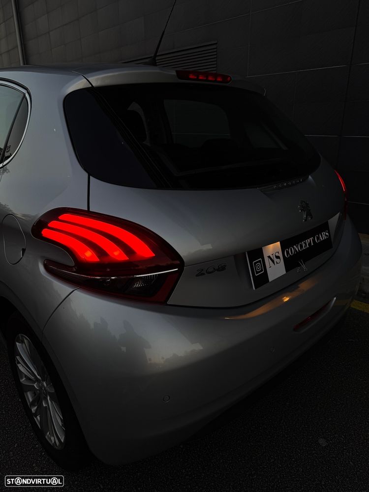 Peugeot 208 PureTech 82 Start & Stop Allure - 5