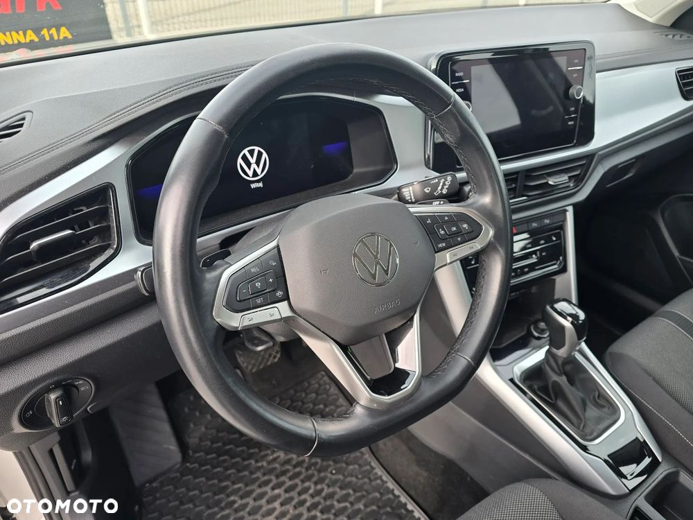 Volkswagen T-Roc 1.5 TSI Life Plus DSG - 22