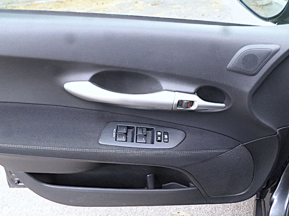 Toyota Auris 1.6 Valvematic Executive - 22