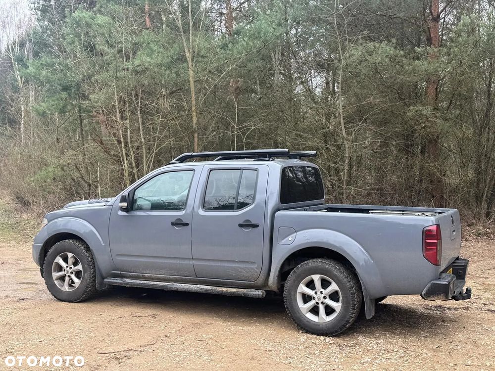Nissan Navara 2.5 D XE - 8