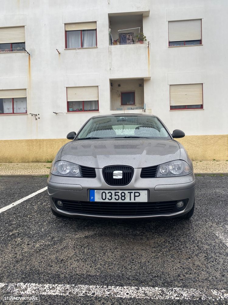 SEAT Ibiza 1.2 12V Signo - 1