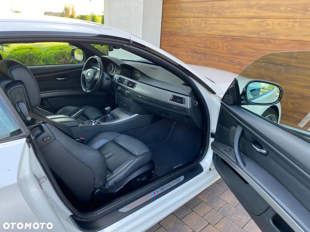 BMW Seria 3 320i M Sport Edition - 17