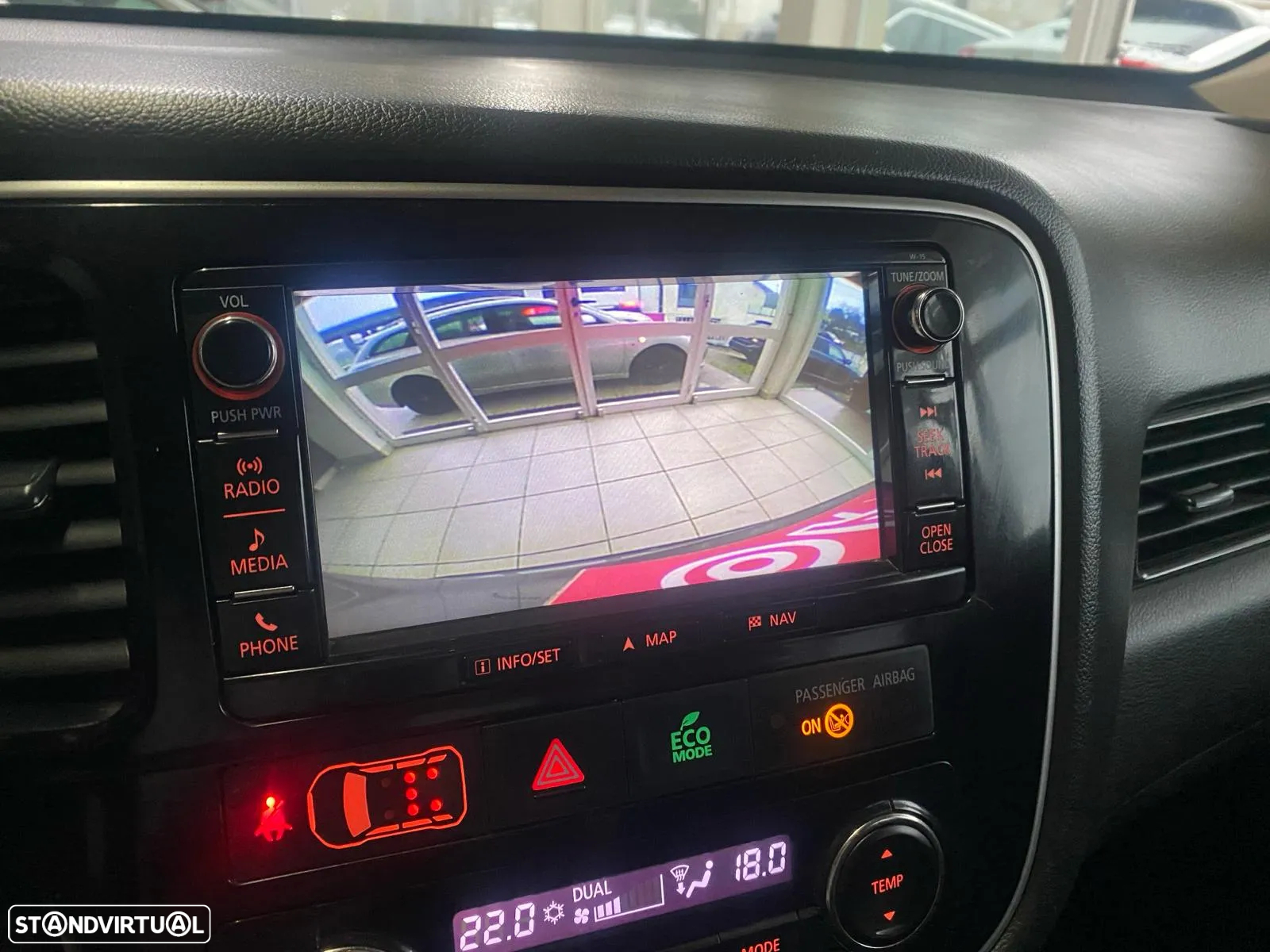 Mitsubishi Outlander 2.2 DI-D Intense - 41