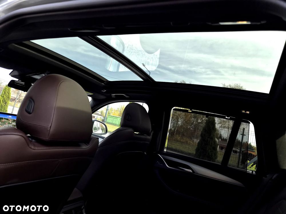 BMW X3 xDrive30e M Sport Edition - 27