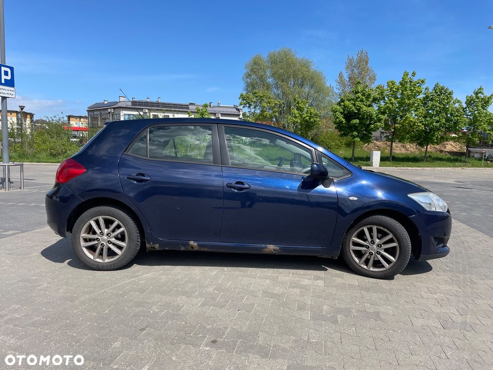 Toyota Auris 1.4 D-4D Luna - 14