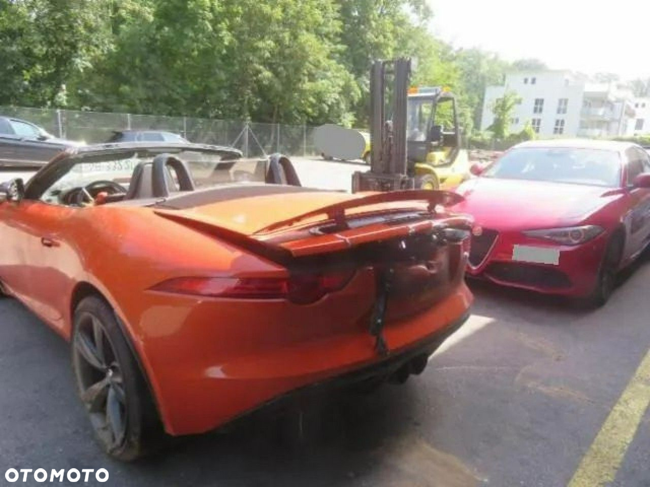 Jaguar F-Type - 8