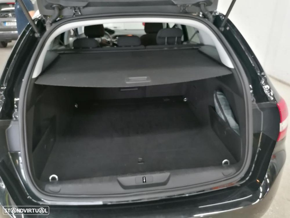 Peugeot 308 SW 1.5 BlueHDi Style - 10