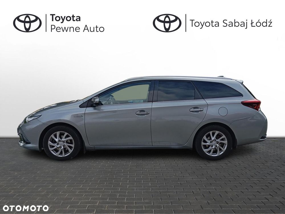 Toyota Auris Hybrid 135 Premium - 2