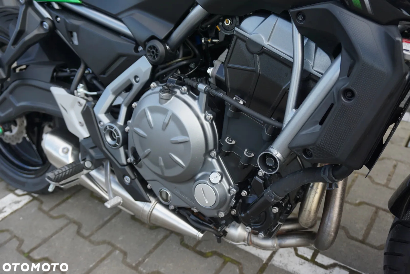 Kawasaki Z 650 - 10