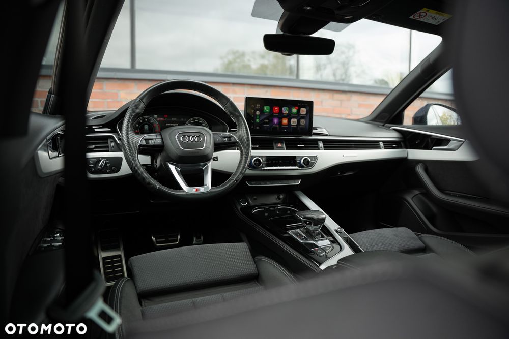Audi A4 Avant 40 TFSI quattro S tronic S line - 28