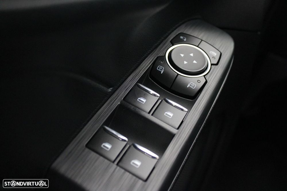 Ford Kuga 1.5 TDCi EcoBlue Titanium Aut. - 27