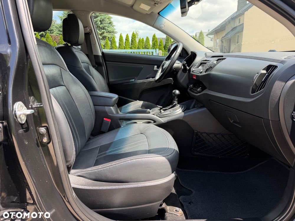 Kia Sportage 2.0 CRDI 4WD Automatik Vision - 17