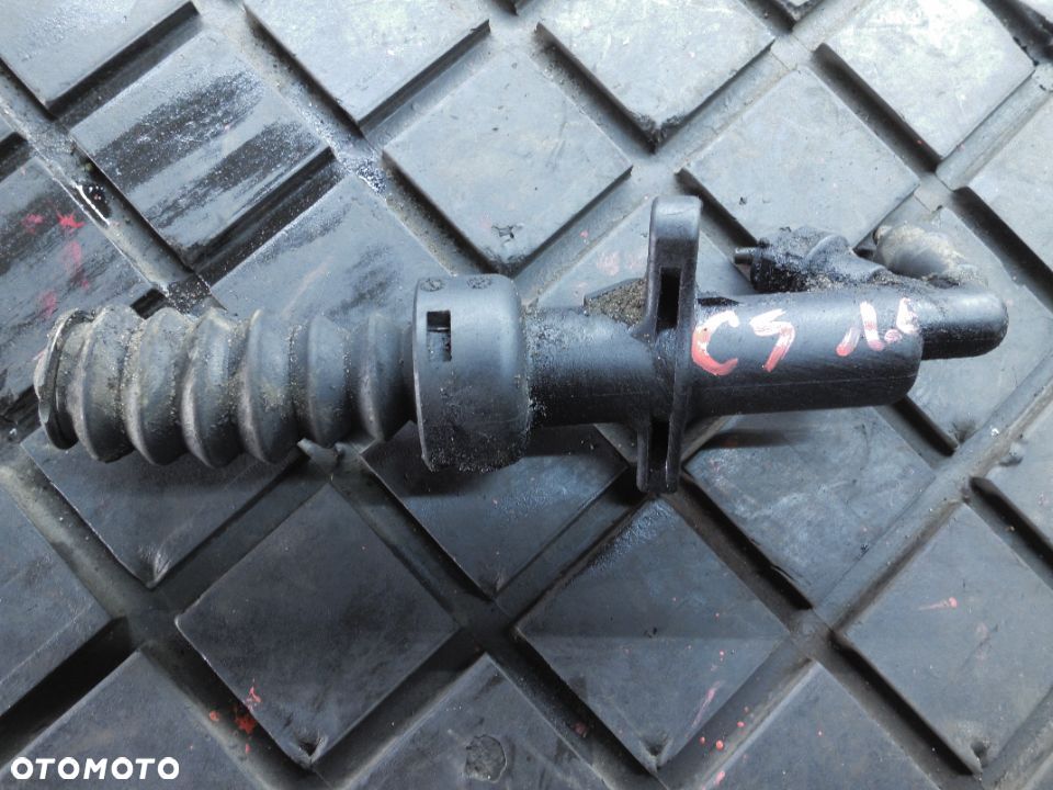 POMPKA SPRZĘGŁA WYSPRZĘGLIK CITROEN C5 1.6 HDI - 1