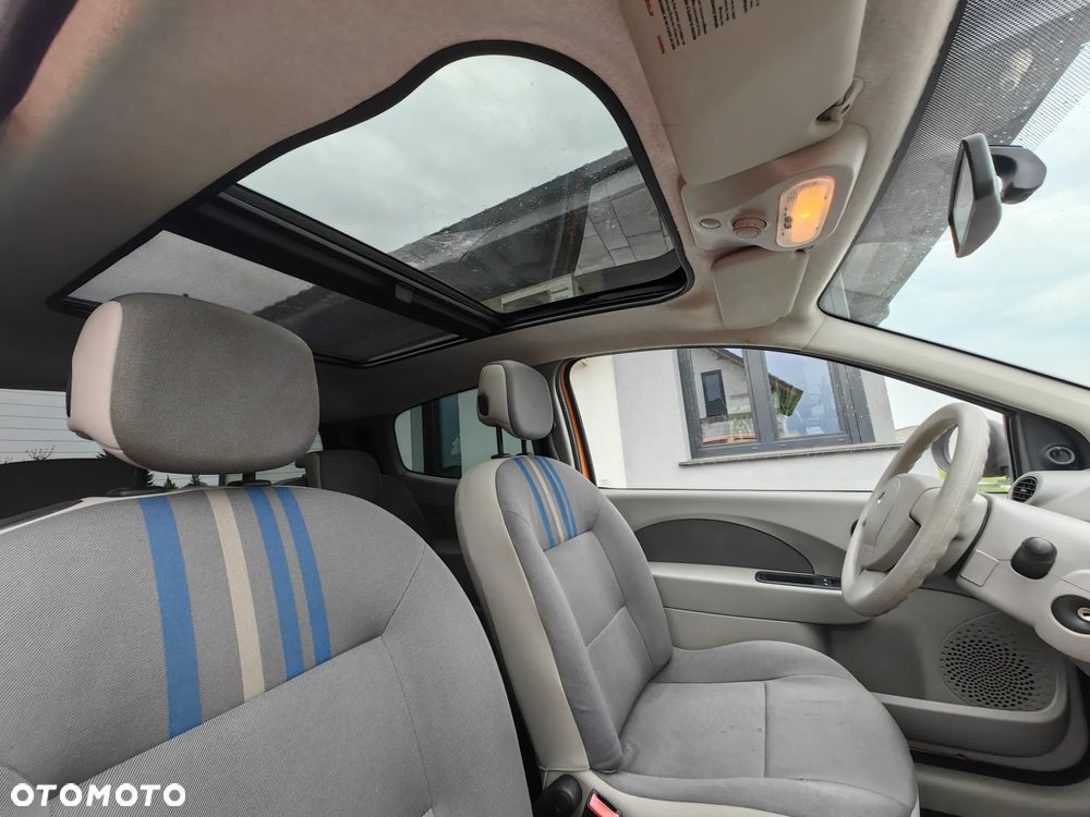 Renault Twingo 1.2 16V Expression - 12