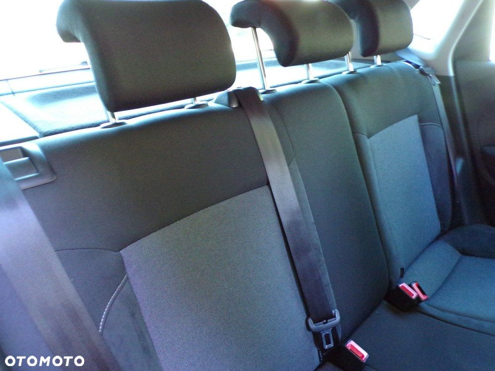 Volkswagen Polo - 27