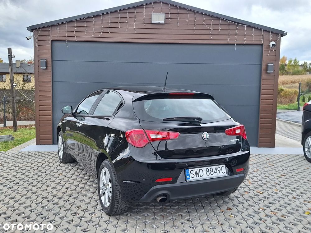 Alfa Romeo Giulietta - 4