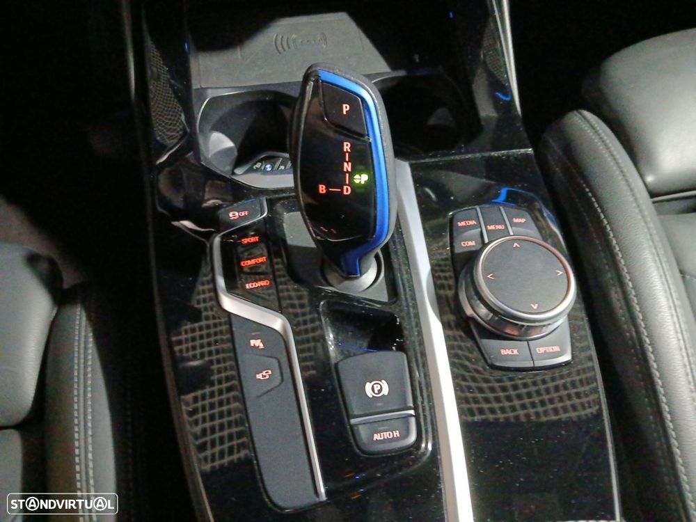 BMW iX3 Impressive - 17