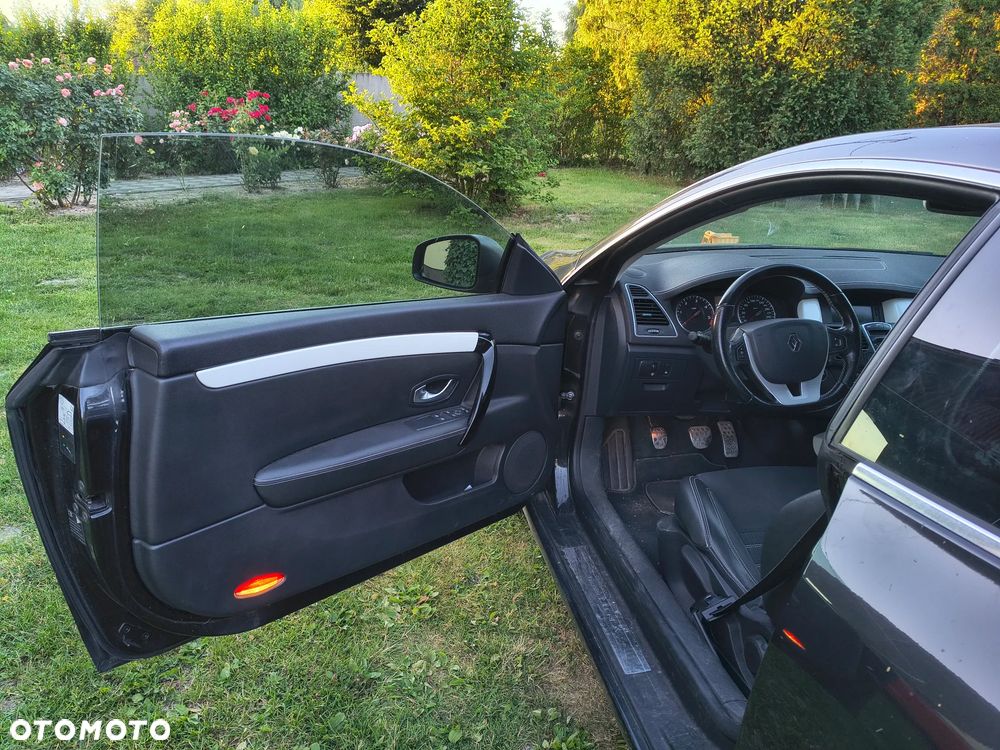 Renault Laguna 2.0 dCi Monaco GP ESM - 6