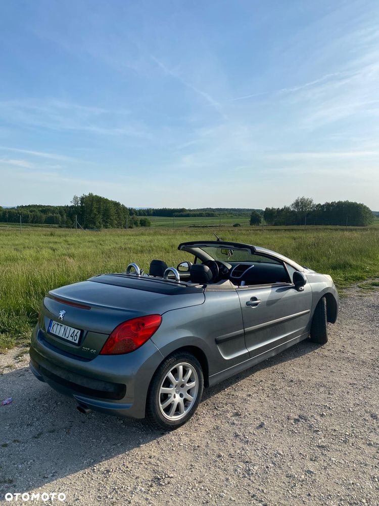 Peugeot 207 1.6 Turbo Sport - 12