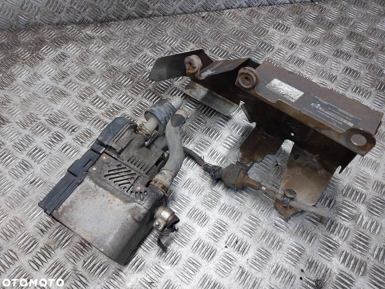 WEBASTO OGRZEWANIE POSTOJOWE CHRYSLER GRAND VOYAGER IV LIFT 04677706AC - 4