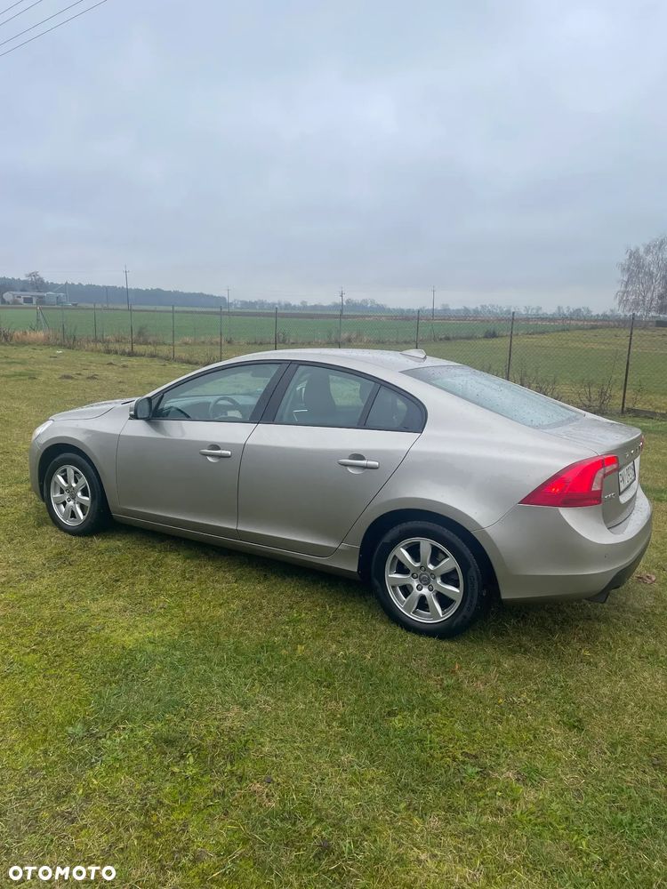 Volvo S60 - 7