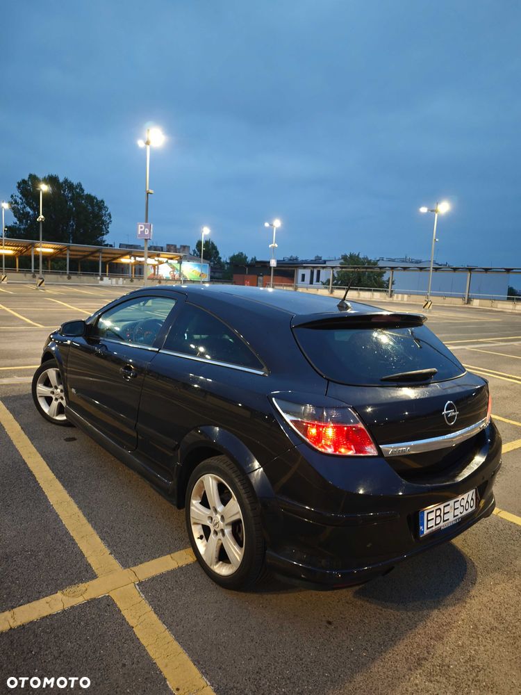 Opel Astra - 2
