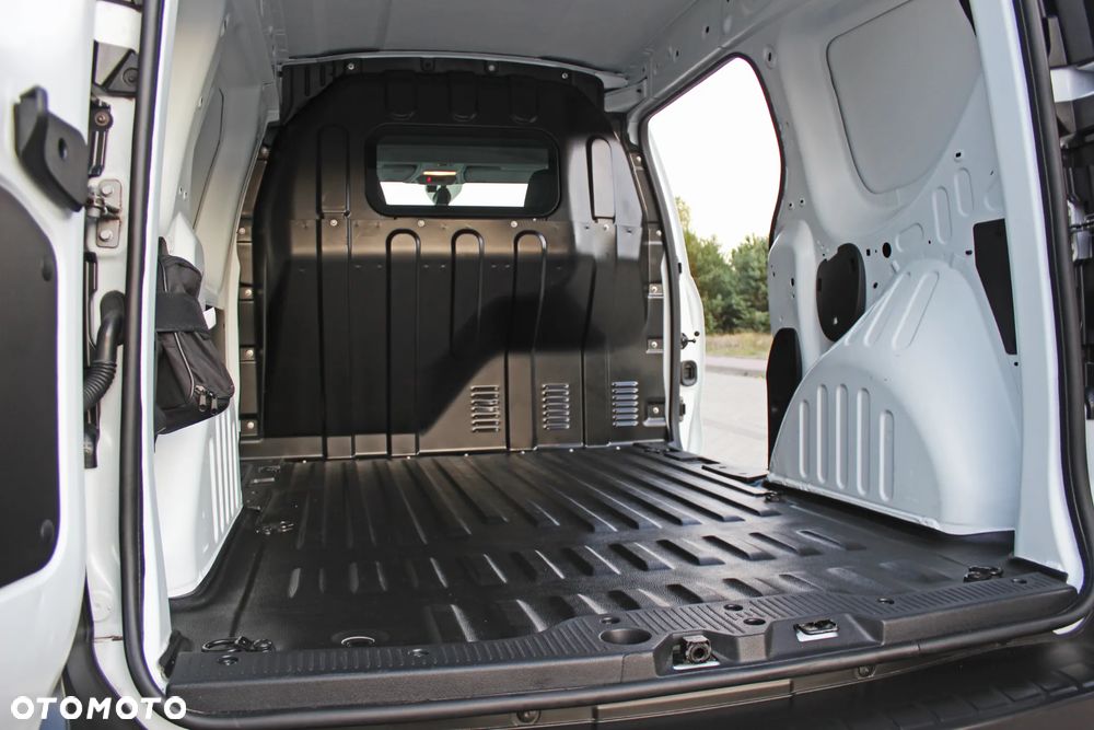 Renault Express Van - 20