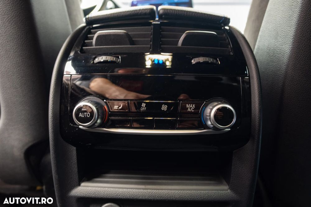 BMW Seria 5 530e Aut. M Sport Edition - 26