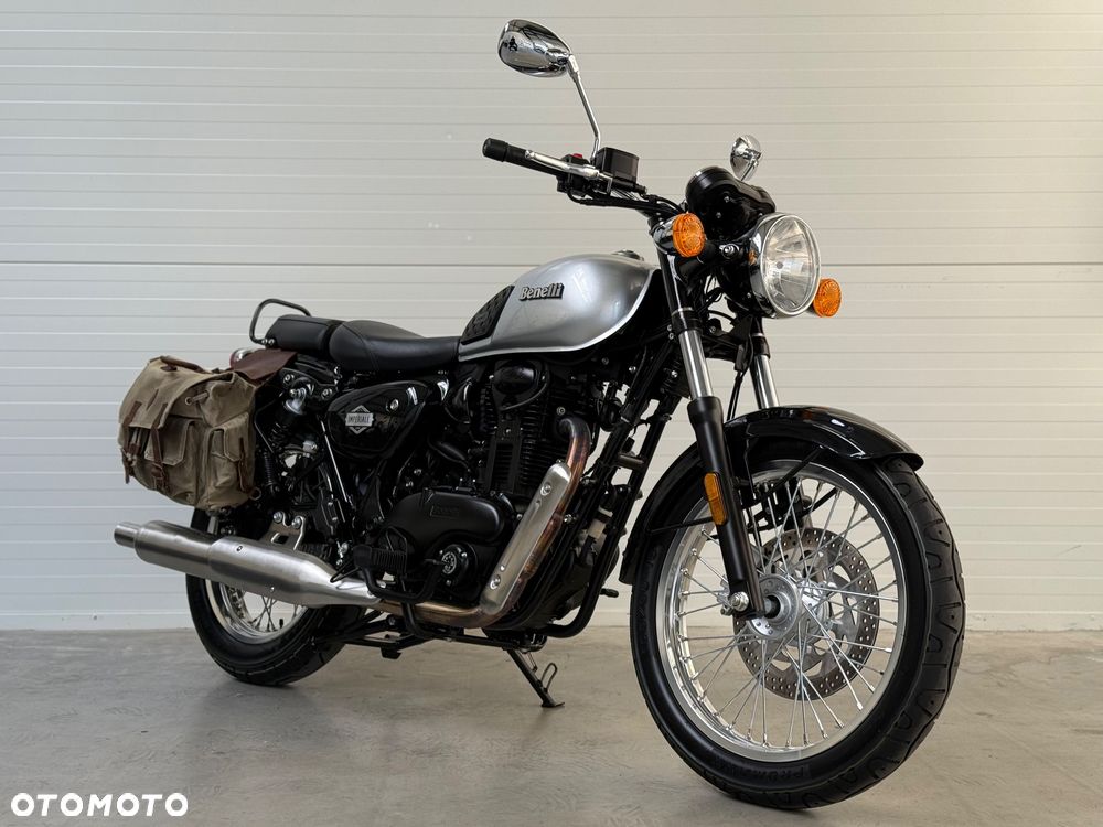 Benelli Imperiale 400