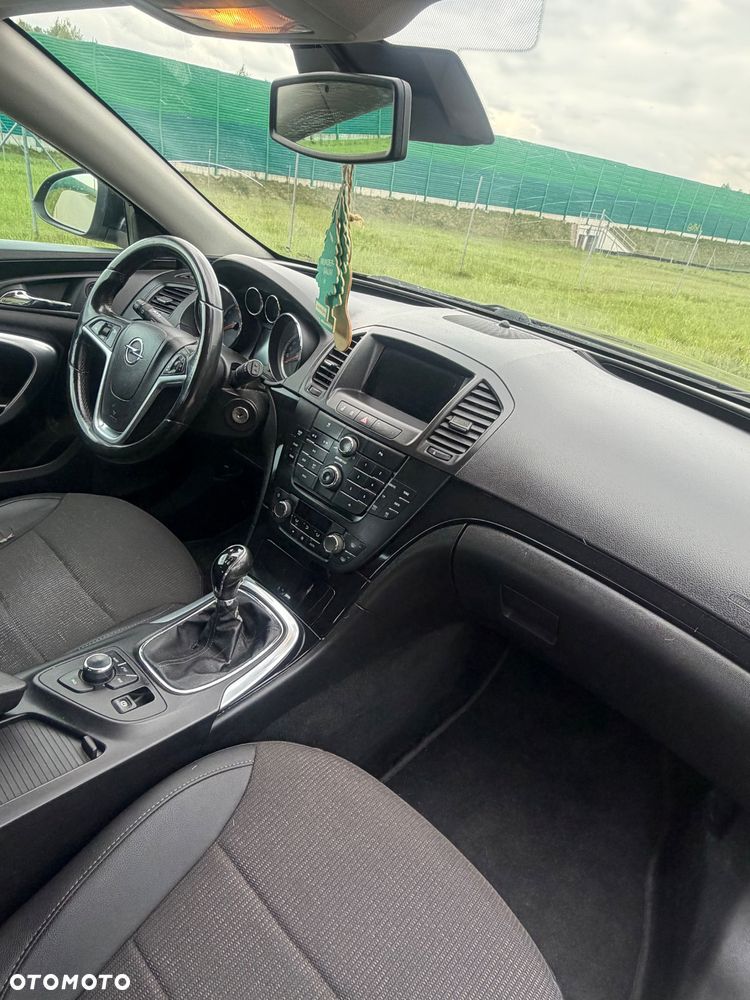 Opel Insignia 1.8 - 11