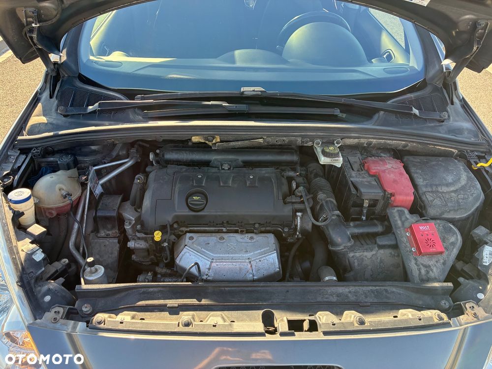 Peugeot 308 120 VTi Premium - 10