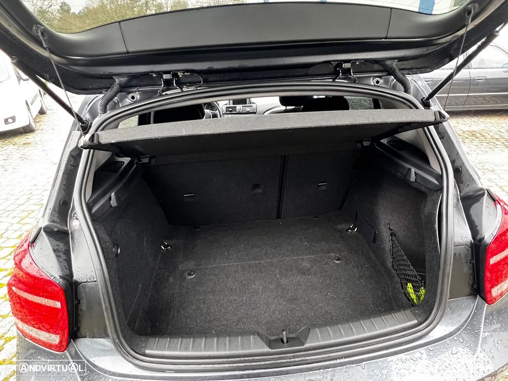 BMW 116 i Sport Line - 11