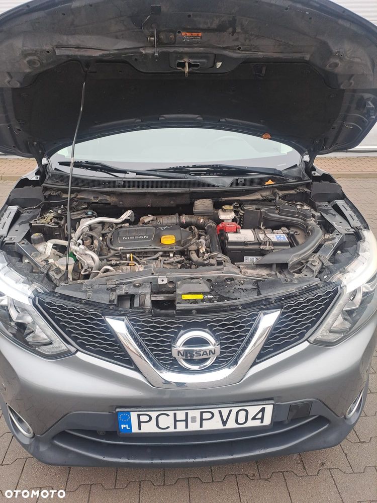 Nissan Qashqai 1.6 dCi 4 x 4 DPF tekna - 29