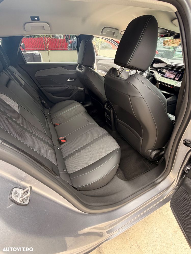Peugeot 308 BlueHDi 130 EAT8 Allure Pack - 10