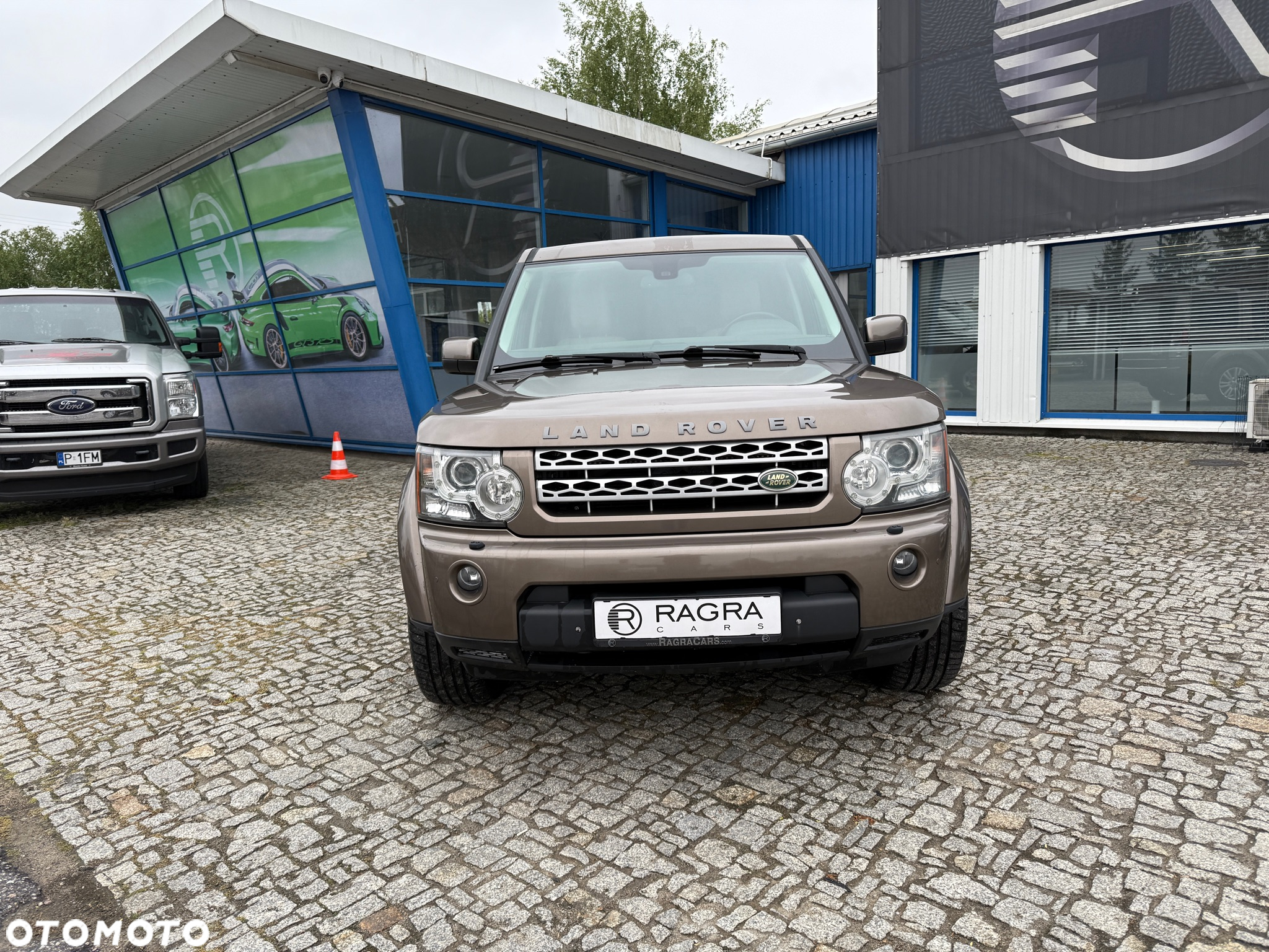 Land Rover Discovery IV 3.0D V6 HSE - 3