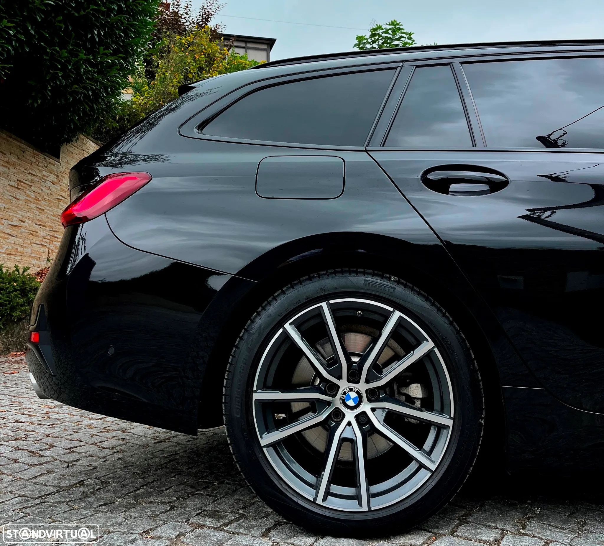 BMW 330 e Touring Line Sport Auto - 3