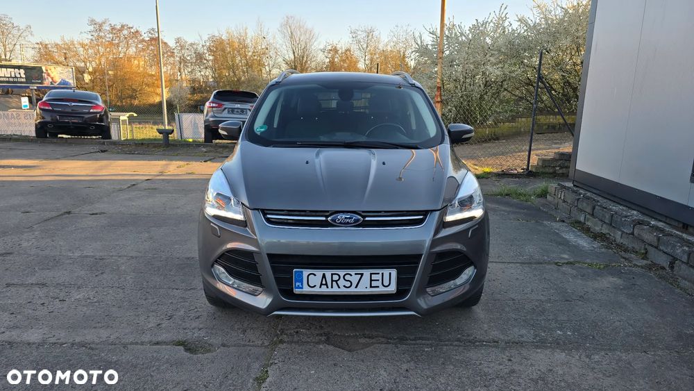 Ford Kuga - 2